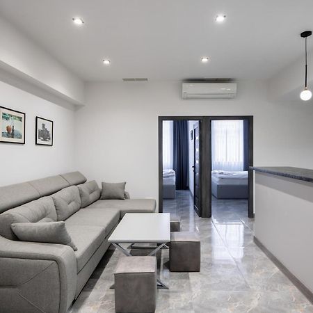 Ris Central Apartments Yerevan Exterior photo