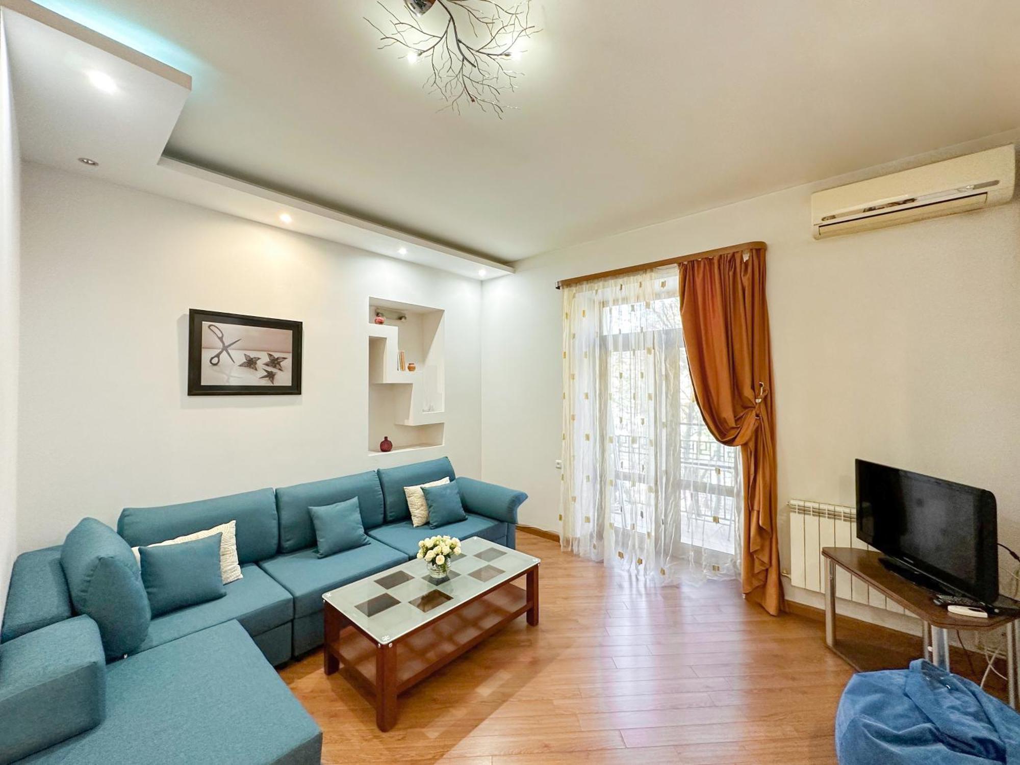 Ris Central Apartments Yerevan Exterior photo