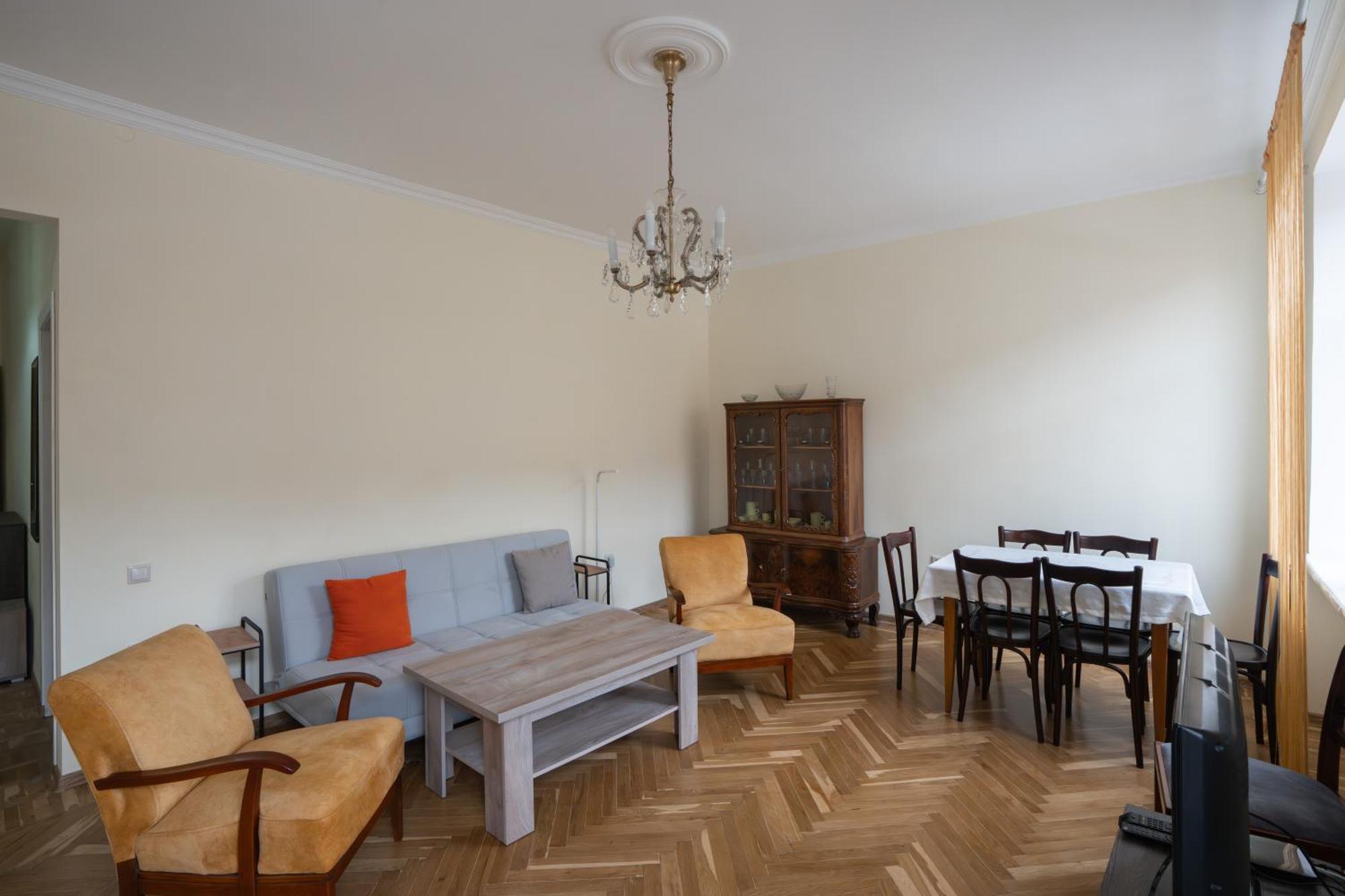 Ris Central Apartments Yerevan Exterior photo