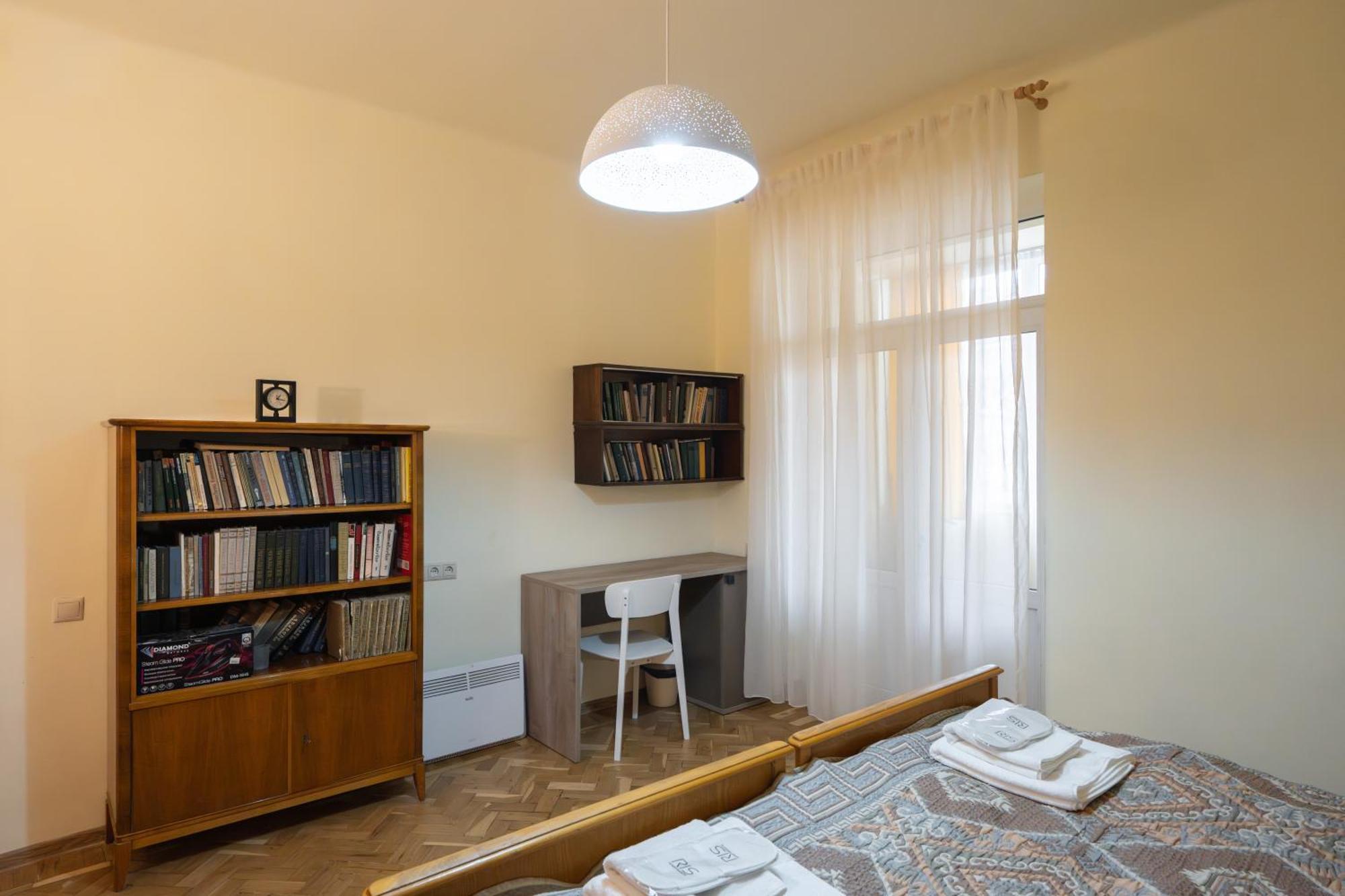 Ris Central Apartments Yerevan Exterior photo