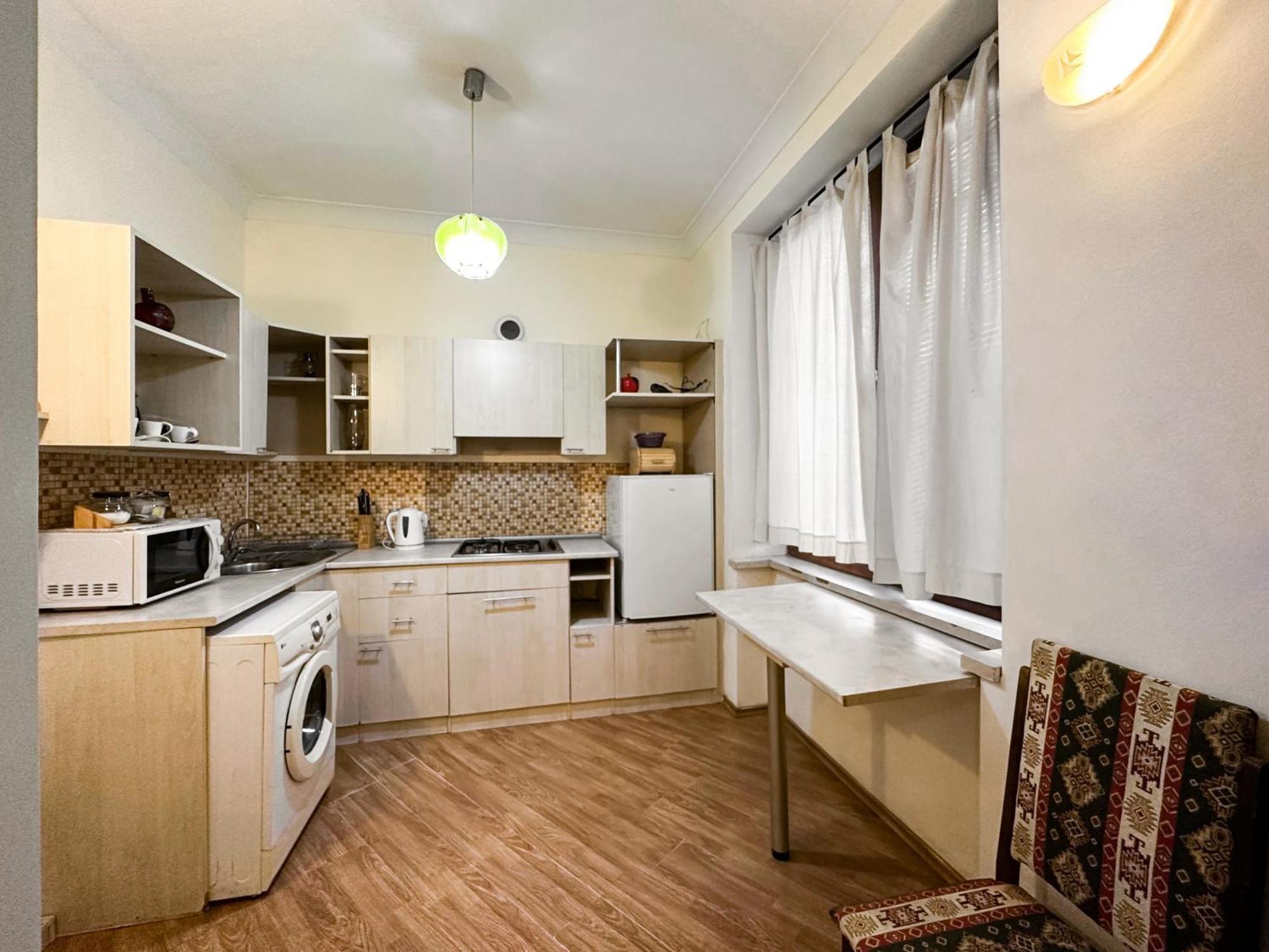 Ris Central Apartments Yerevan Exterior photo